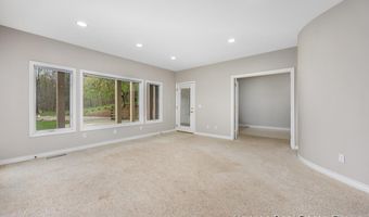 9200 Bailey Dr NE, Ada, MI 49301