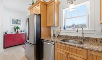 17 Adams Ln, Arundel, ME 04046
