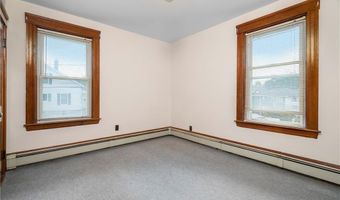 612 Great Rd, North Smithfield, RI 02896