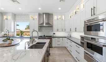 4 Darcy Ct, Henderson, NV 89052