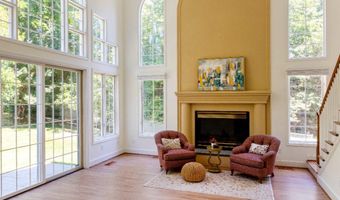 7009 PERSIMMON TREE Rd, Bethesda, MD 20817