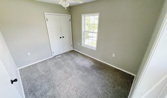 203 E Prairie Ln, Ash Grove, MO 65604