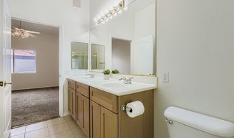 700 Carnegie St 2011, Henderson, NV 89052