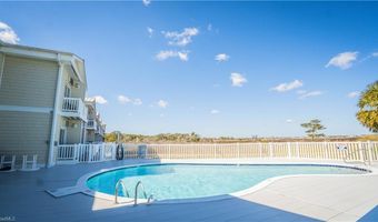 602 W Fort Macon Rd 217, Atlantic Beach, NC 28512