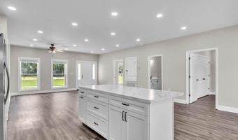 5007 Riverwood Rd, Aberdeen, MS 39730