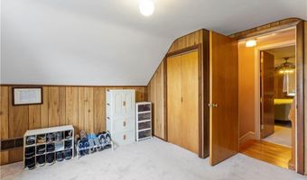 75 Crescent Ave, Cranston, RI 02910