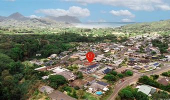 47-544 Hakuhale St, Kaneohe, HI 96744