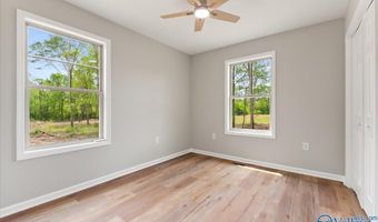 528 Askea Grove Ln, Arab, AL 35016