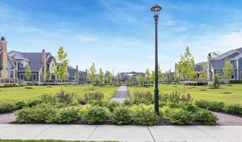 821 GREENWICH Dr, Ambler, PA 19002