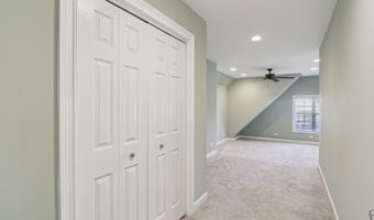 40418 N South Newport Dr, Antioch, IL 60002