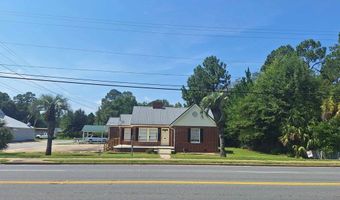 437 W Parker St, Baxley, GA 31513