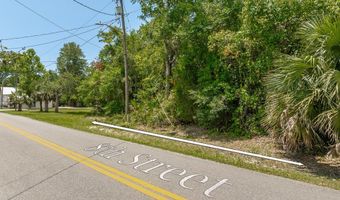 216 8th St Lot 3 Block 170, Apalachicola, FL 32320