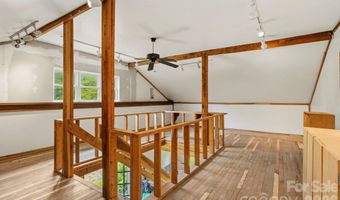 1108 Pine Root Branch Rd, Bakersville, NC 28705