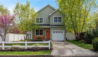 133 Maplewood Ave, Atlantic Highlands, NJ 07716