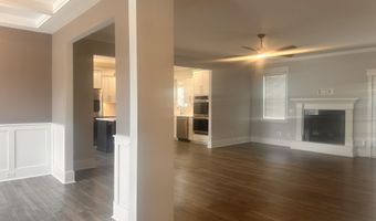 201 Thistleberry Dr, Aberdeen, NC 28315