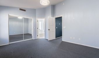 1070 W LARK Dr, Chandler, AZ 85286