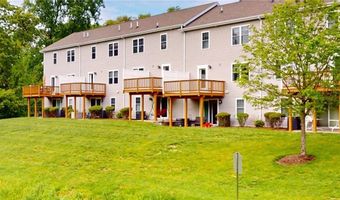 500 Mendon Rd 53, Cumberland, RI 02864