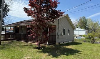 15 5th St, Andrews, NC 28901