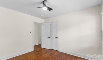 2014 Sandhurst Dr, Charlotte, NC 28205