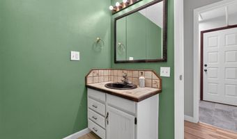 623 Bannock Ave, American Falls, ID 83211