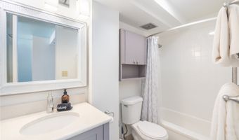2427 Kuhio Ave 1501, Honolulu, HI 96815