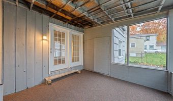 1053 Mount Vernon Ave, Akron, OH 44310