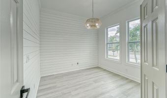 5718 SEA TURTLE Pl, Apollo Beach, FL 33572