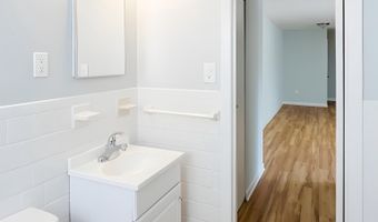 705 NOTTINGHAM Rd 7054B, Baltimore, MD 21229