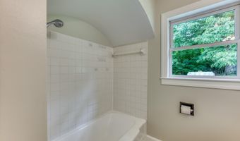 3935 Erwin Hwy, Afton, TN 37616