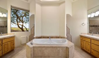 6505 E OLD PAINT Trl, Carefree, AZ 85377