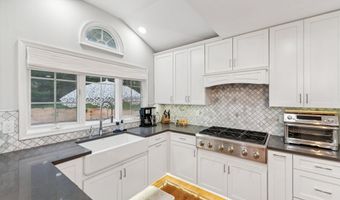 6128 BAYLISS Pl, Alexandria, VA 22310