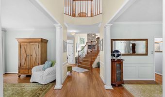 21493 CHICKACOAN Trl, Broadlands, VA 20148