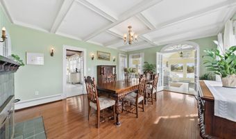 260 Ocean Ave, Amityville, NY 11701