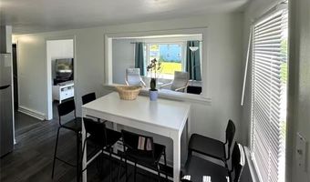 13 Ocean View Dr, Narragansett, RI 02882