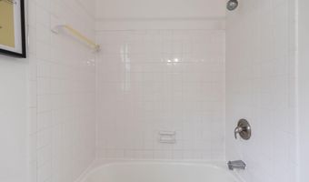 4608 36TH St S, Arlington, VA 22206