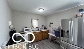 120 W 5th St, Anderson, IN 46016