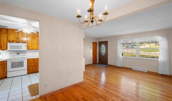 8628 Hillery Dr, Affton, MO 63123