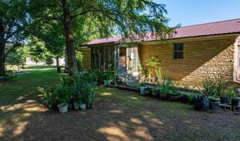 55 Hall Dr, Batesville, AR 72501