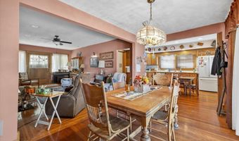 430 W Spring St, Bloomfield, IN 47424