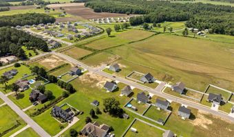 853 Mulligan Dr, Ayden, NC 28513