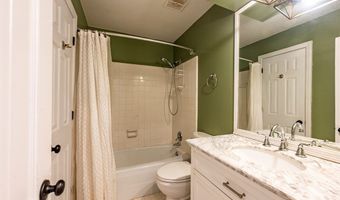 418 Meadowlark Dr, Albany, GA 31707