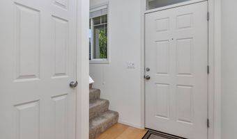 16985 NW SHADOW HILLS Ln, Beaverton, OR 97006