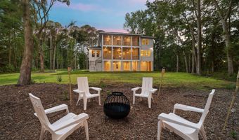 4663 Causey Pond Rd, Awendaw, SC 29429