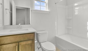 638 Pine Dune Ln, Aberdeen, NC 28315