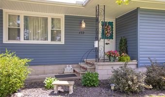 173 Terra Ln, Amherst, OH 44001
