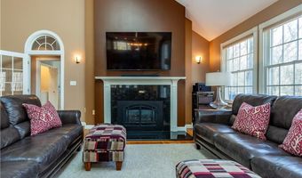 454 N Quidnessett Rd, North Kingstown, RI 02852