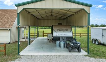 1185 County Road 1590, Alvord, TX 76225