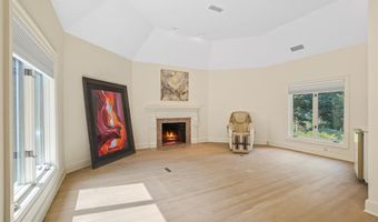 10823 LOCKLAND Rd, Potomac, MD 20854