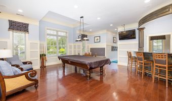 19 Cherry Hills Cir 19, Bloomfield, CT 06002
