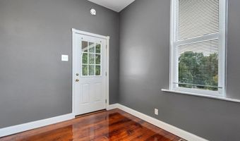 1116 E 5th St, Alton, IL 62002